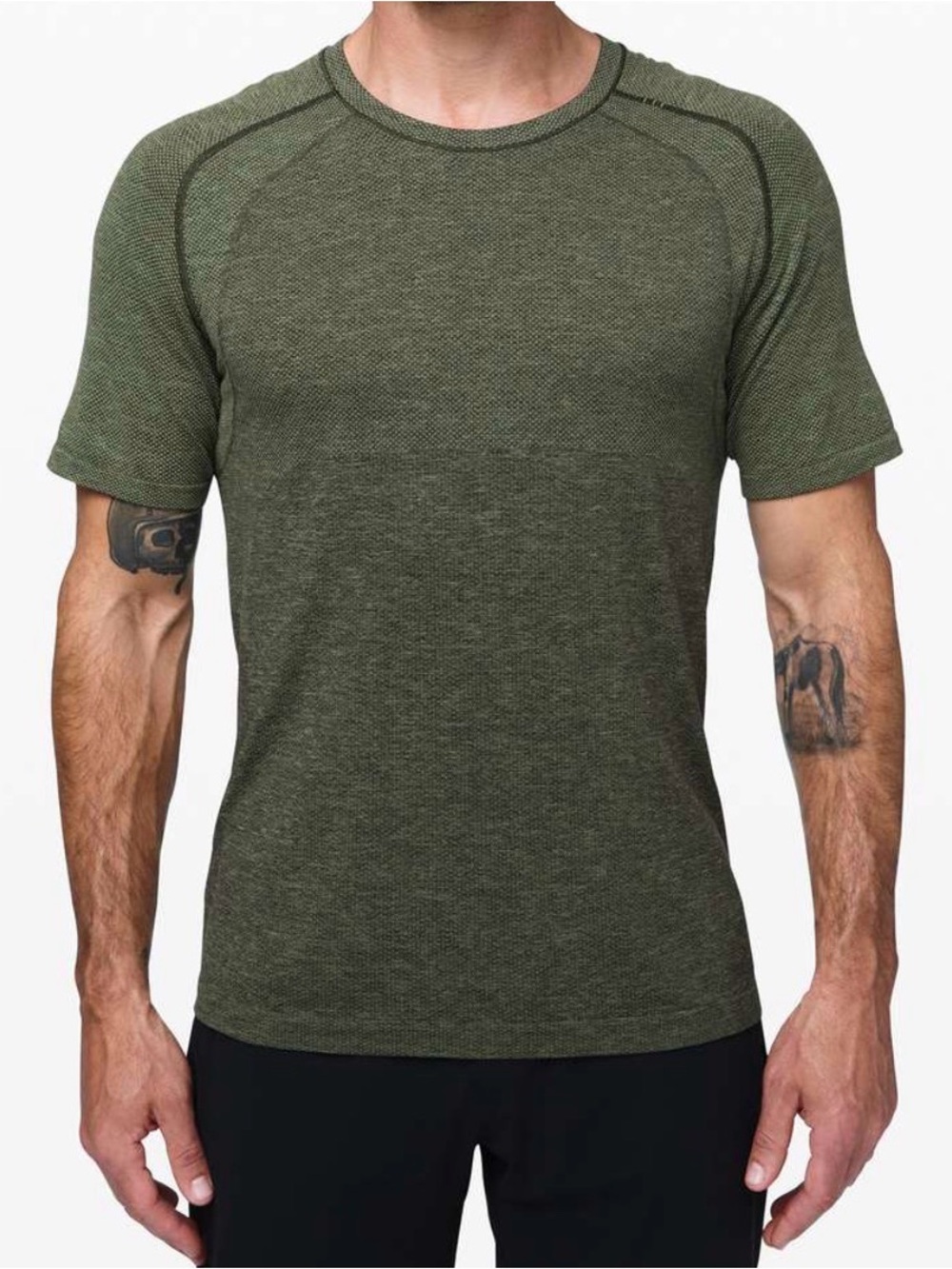 Lululemon Metal Vent Tech Short Sleeve 2.0
Willow Green / Dark Olive